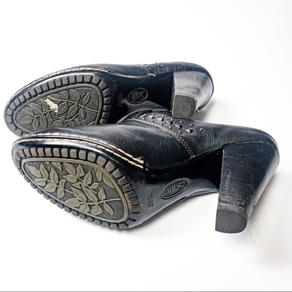 Sofft Leather Studded Black Clog Heels - Picture 6 of 6